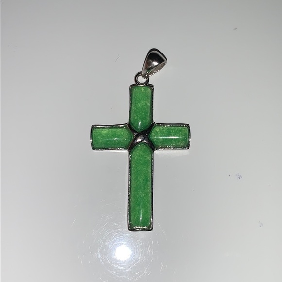 Jewelry - Cross Pendant